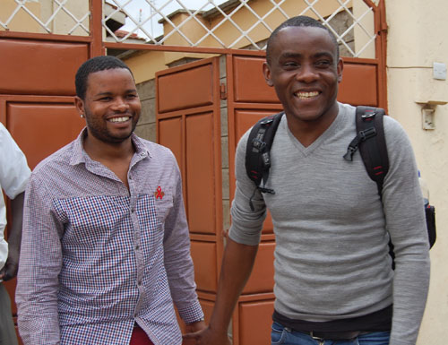 Alternatives-Cameroun’s Yves Yomb (right) with John Mathenge (left), director of HOYMAS. 